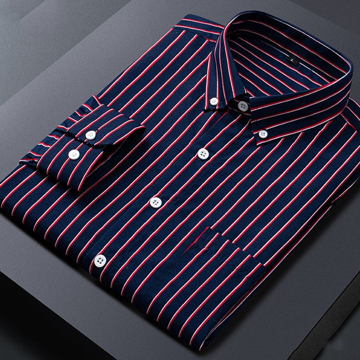 Men's Collared Neck Full Sleeves Casual Striped Shirt